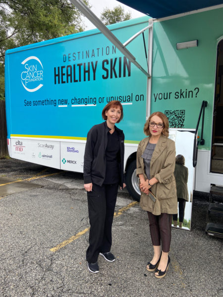 Longtime volunteer Nahid E. Shahrooz, MD, (right) brought her PA, Nicole, to help with screenings at our event in Kansas City.