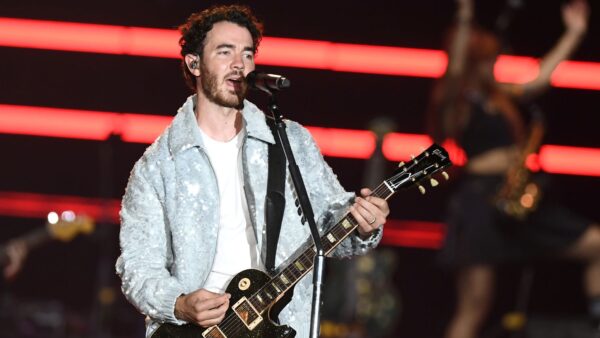 pic about kevin jonas