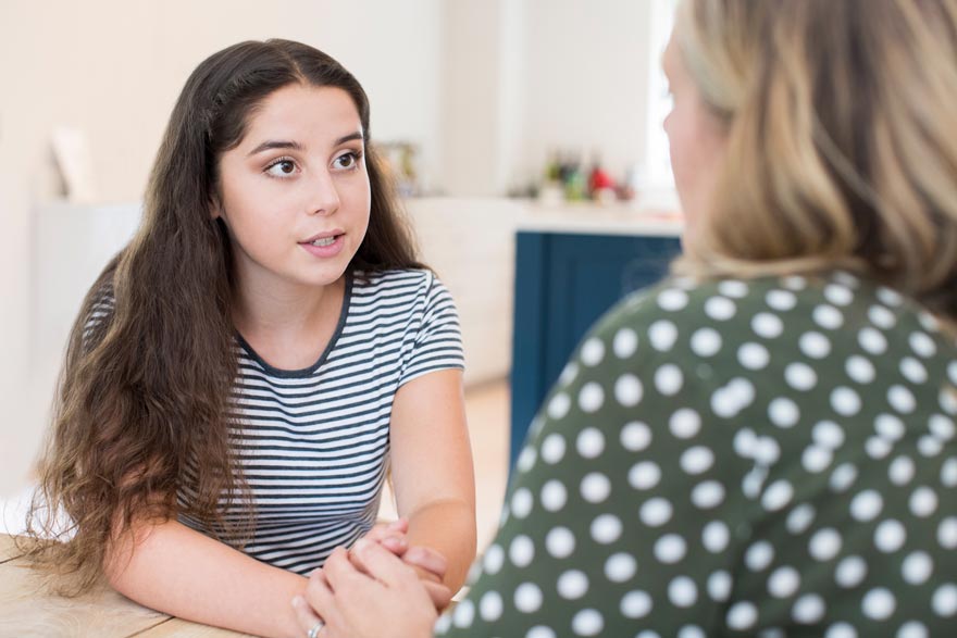 conversando com adolescente